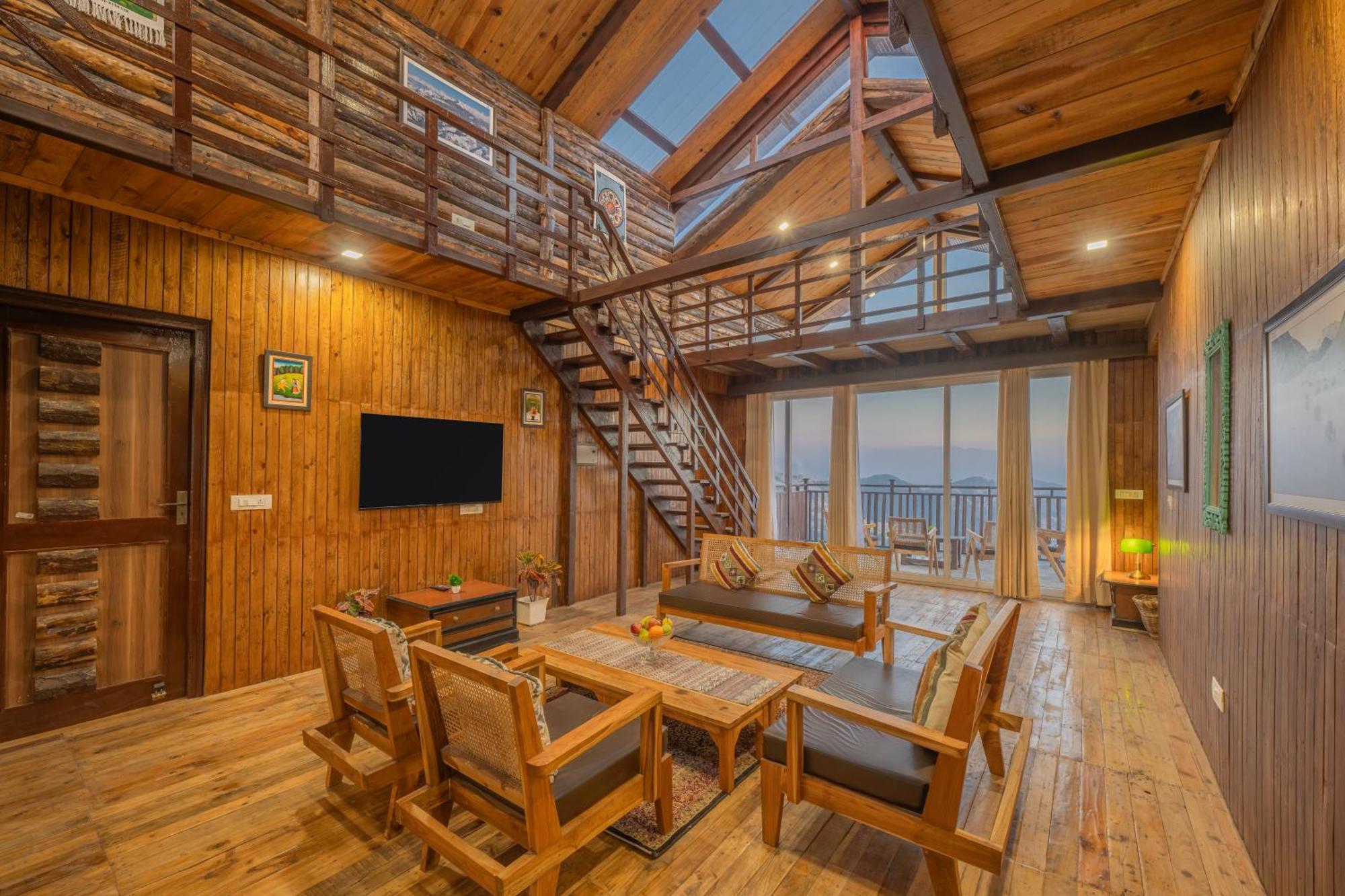 Hotel Wood Winds - A Best Valley View Hotel Shimla Exterior photo