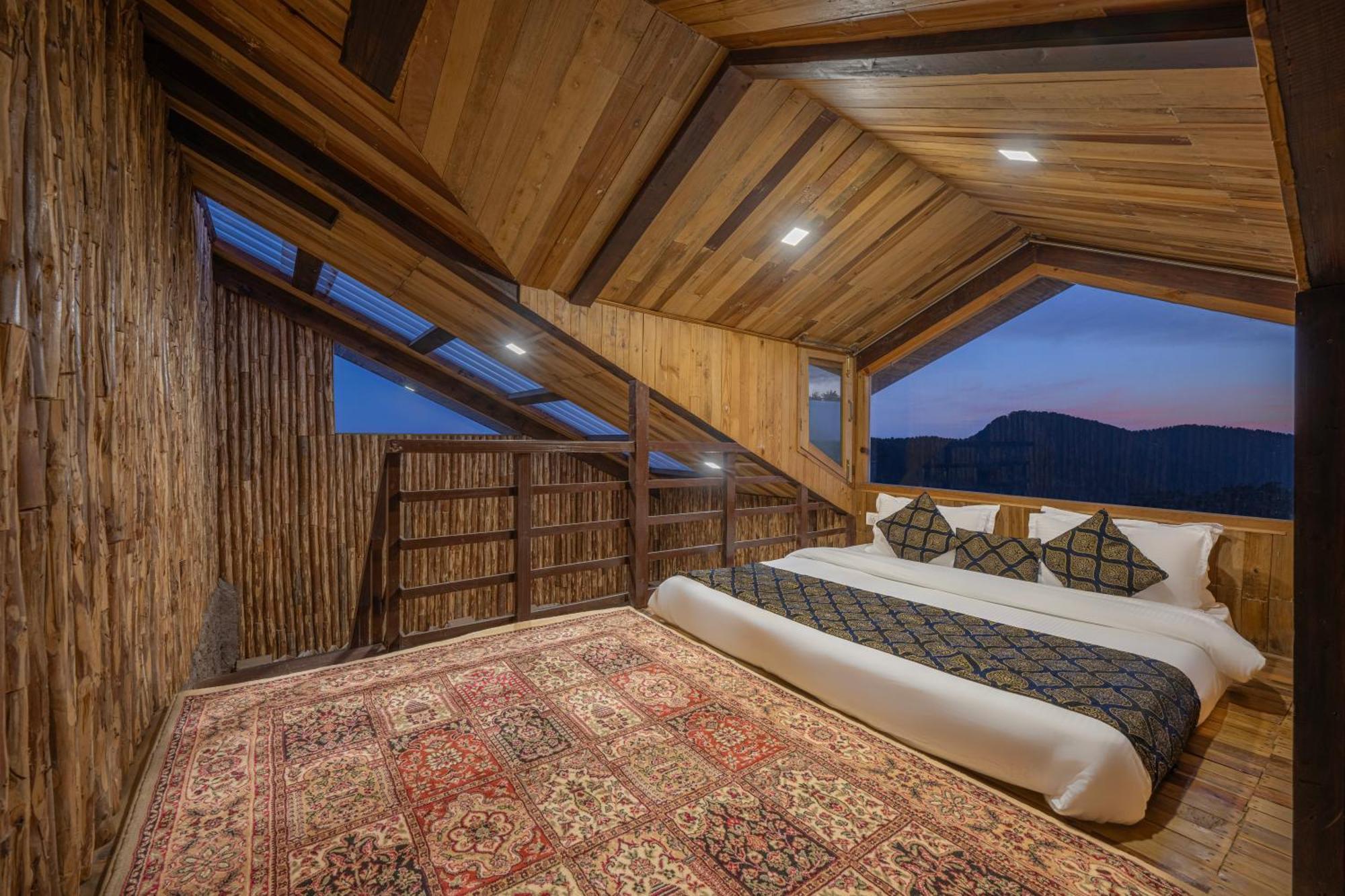 Hotel Wood Winds - A Best Valley View Hotel Shimla Exterior photo