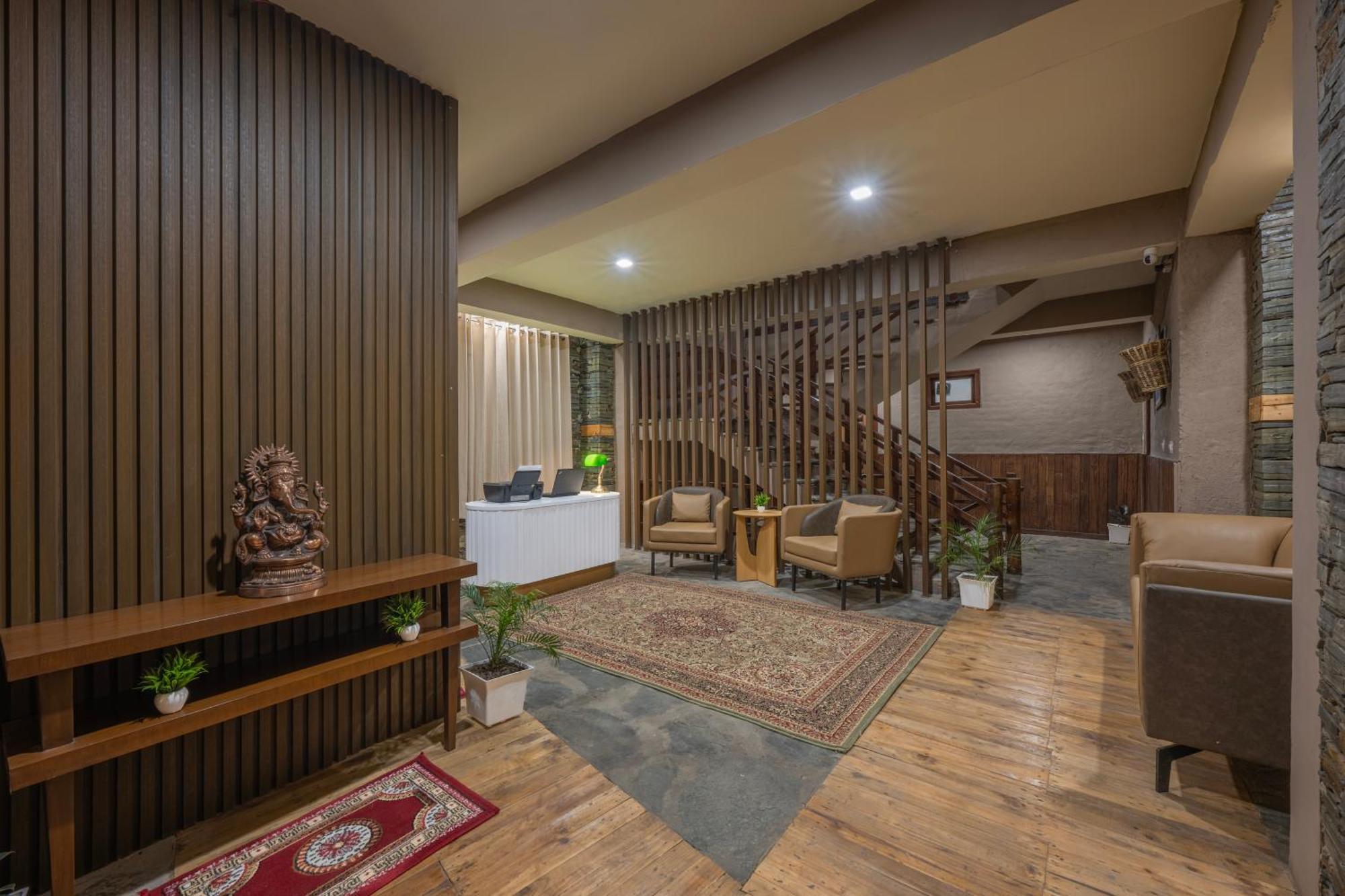 Hotel Wood Winds - A Best Valley View Hotel Shimla Exterior photo